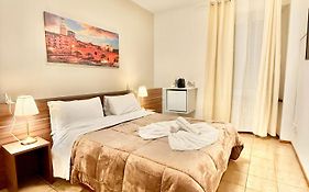 Vitti'S Home Verona 5